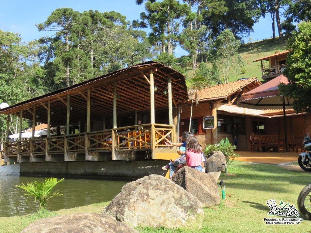 Pousada E Restaurante Recanto Do Pico Santo Antônio do Pinhal Eksteriør billede